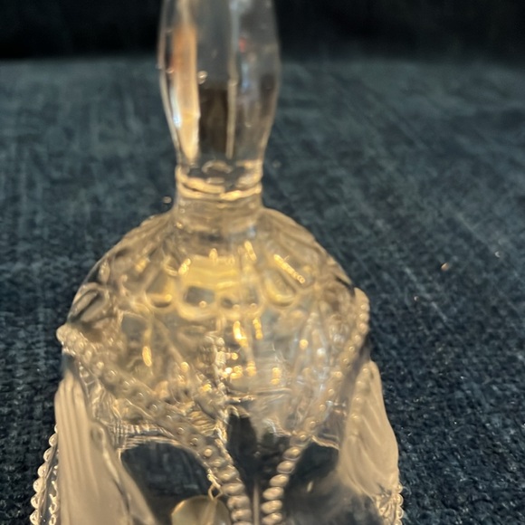Praying Hands//Psalm 23 Glass Bell - Picture 4 of 9